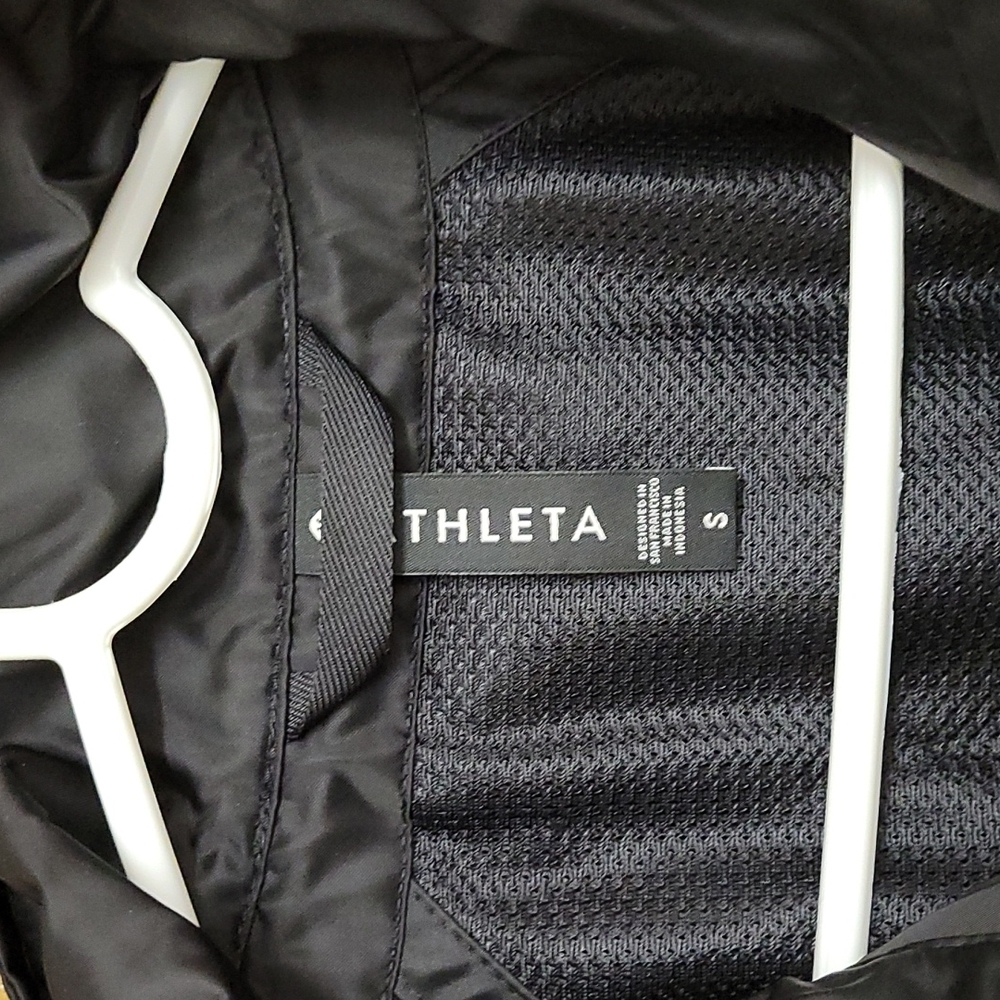 NWT Athleta Escape Jacket - Picture 9 of 12